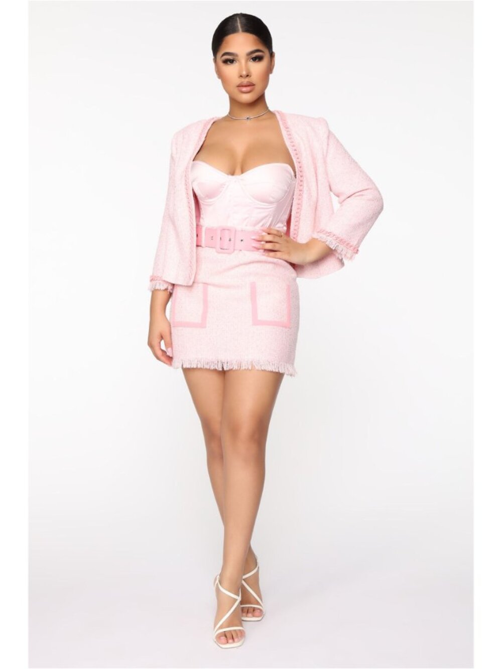 FashionNova - Pink Tweed Mini Skirt - Woven Gold Detail & Pockets - Medium (M)
